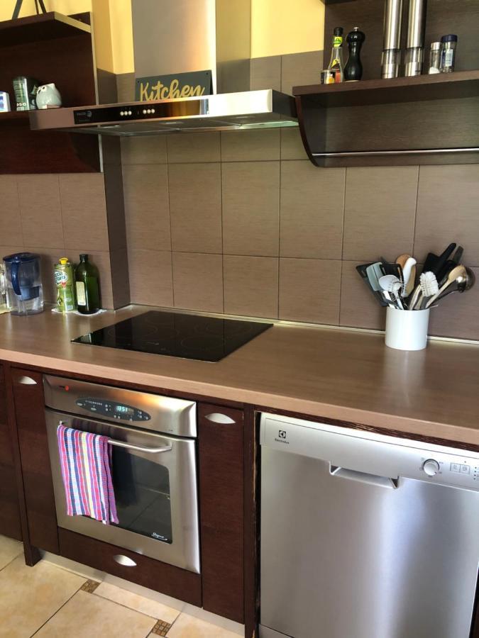 Seven Sisters Apartments With Self Check-In リエパーヤ エクステリア 写真