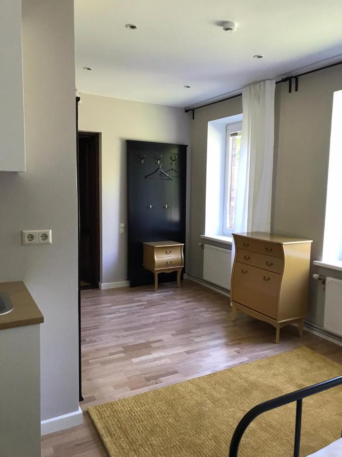 Seven Sisters Apartments With Self Check-In リエパーヤ エクステリア 写真