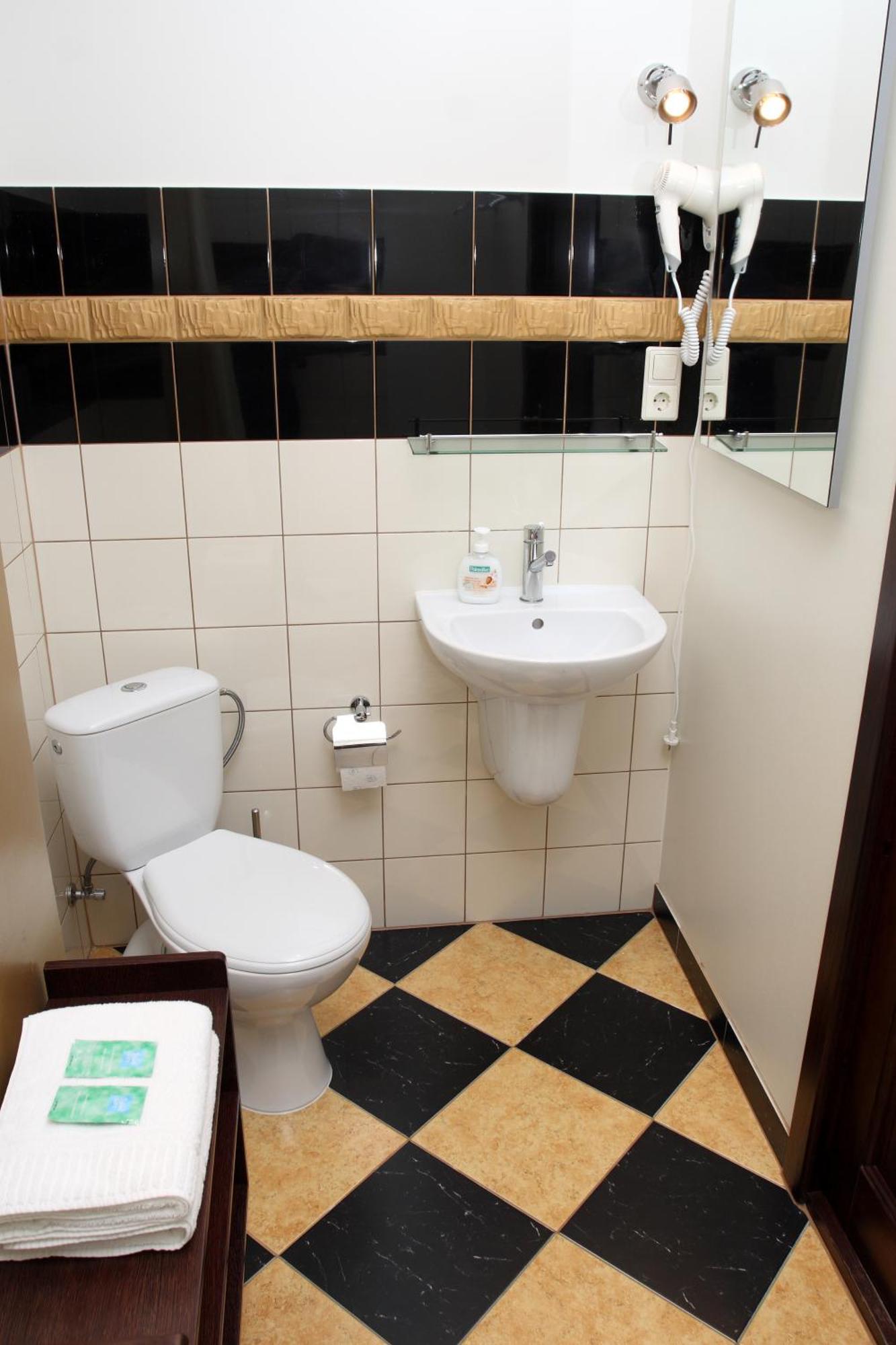 Seven Sisters Apartments With Self Check-In リエパーヤ エクステリア 写真