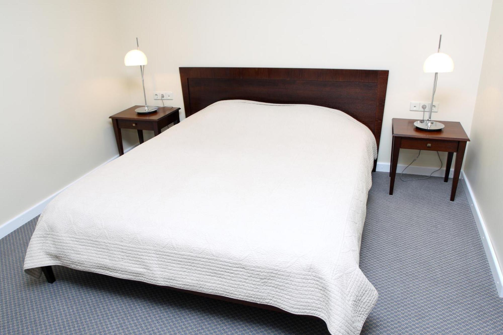 Seven Sisters Apartments With Self Check-In リエパーヤ エクステリア 写真
