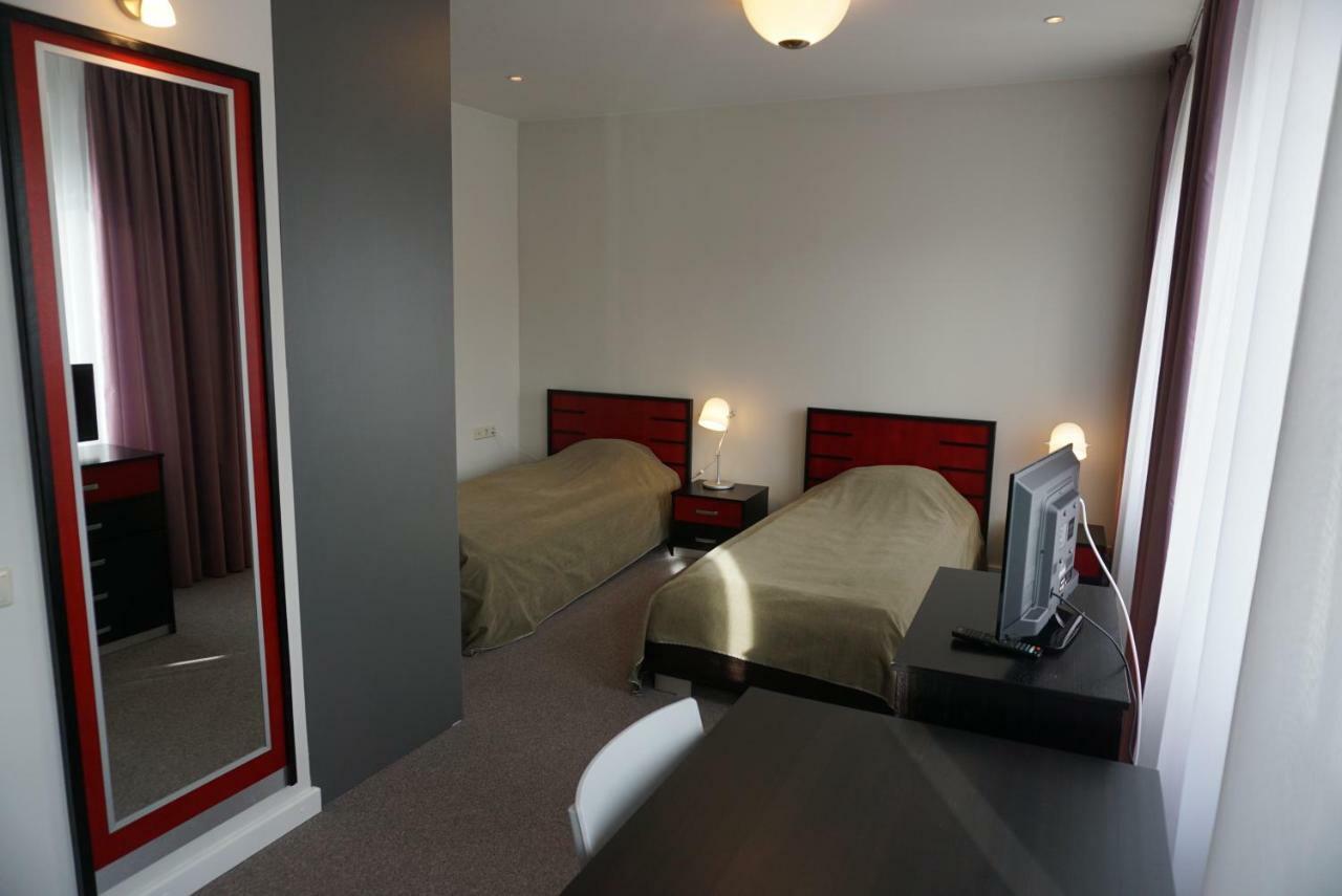 Seven Sisters Apartments With Self Check-In リエパーヤ 部屋 写真